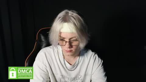 Snapshot of kirill_20_cm chatting on 05.05.26 Kirill and Andrey online show from 05.05.26