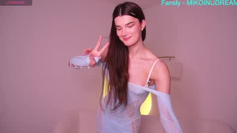Snapshot of kisapisa434 chatting on 05.27.26 Kisa 20SALE online show from 05.27.26