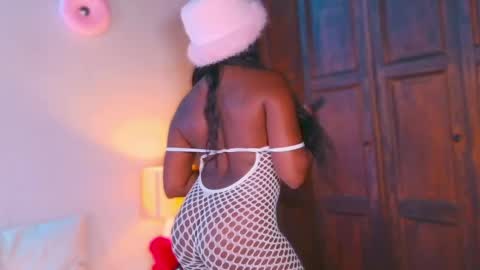 Snapshot of kishalove_ chatting on 04.22.26 kishalove_ online show from 04.22.26