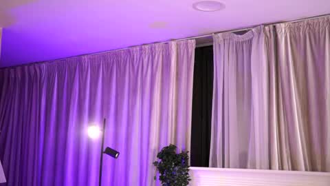 Kiss Jess online show from 02.05.26