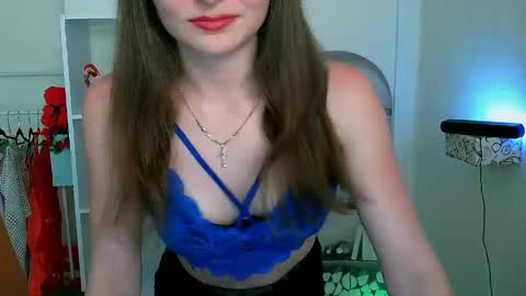 Snapshot of kiss_shy chatting on 06.07.26 Valeria online show from 06.07.26