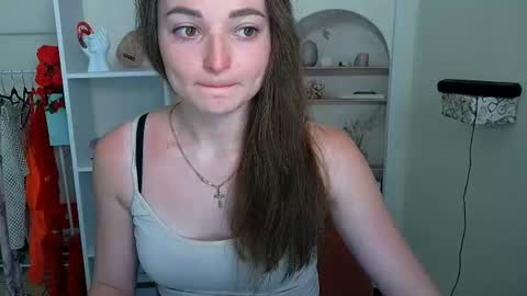 Snapshot of kiss_shy chatting on 06.13.26 Valeria online show from 06.13.26