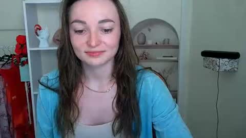 Snapshot of kiss_shy chatting on 06.16.26 Valeria online show from 06.16.26