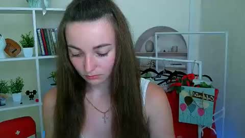 Snapshot of kiss_shy chatting on 07.08.26 Valeria online show from 07.08.26