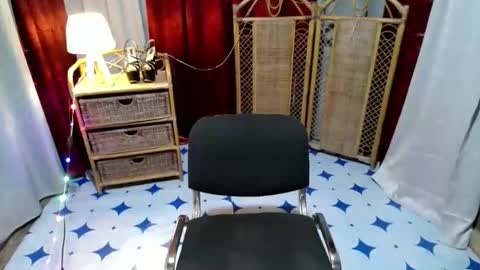 VICTORIA online show from 02.13.26