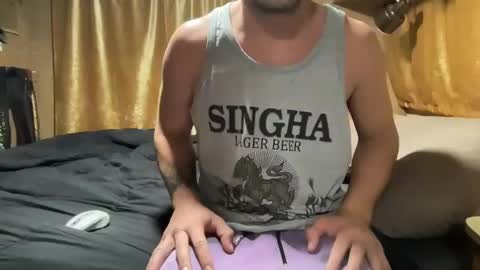 Snapshot of kisshard420 chatting on 02.04.25 kisshard420 online show from 02.04.25