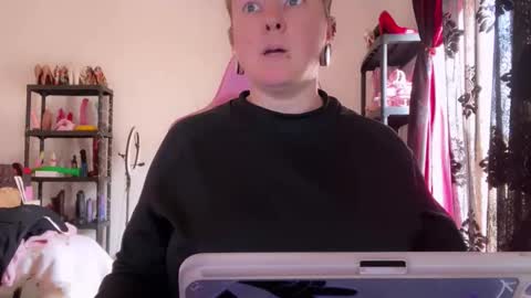 kissica online show from 02.05.26