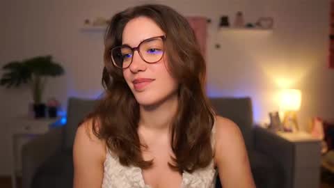 Snapshot of kissiecat chatting on 02.06.26 Sisi online show from 02.06.26