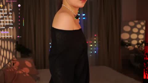 Snapshot of kissiekat chatting on 06.12.26 Lola online show from 06.12.26