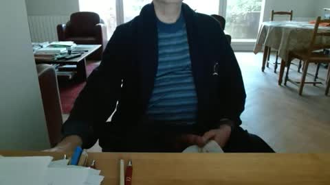 kisslog1 online show from 04.18.26