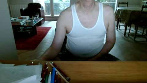 Snapshot of kisslog1 chatting on 07.04.26 kisslog1 online show from 07.04.26