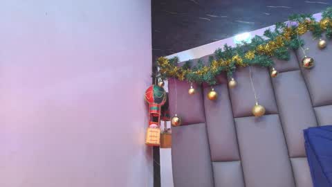 BELLA FLAME online show from 12.15.25