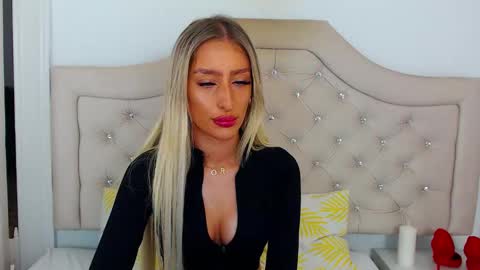 Natalie online show from 11.14.25