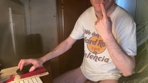 Snapshot of kissofbanned1983 chatting on 05.22.26 kissofbanned1983 online show from 05.22.26