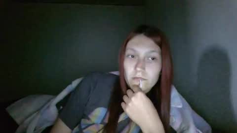 Snapshot of kiti_kitiss chatting on 05.26.26 kiti_kitiss online show from 05.26.26