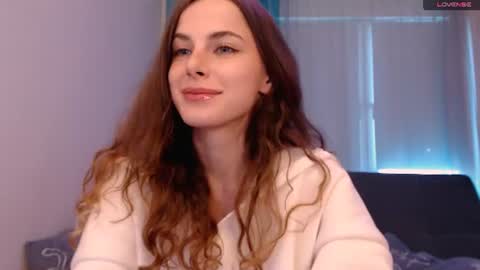 Snapshot of kitkatsweetspot chatting on 07.17.26 kitkatsweetspot online show from 07.17.26