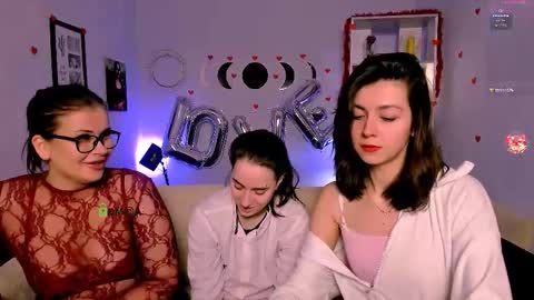 kitniss online show from 02.14.26