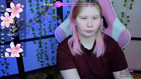 Snapshot of kitsune_little chatting on 05.10.26 kitsune_little online show from 05.10.26