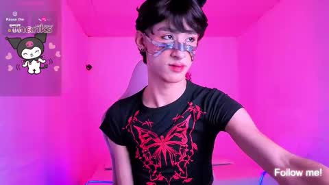 Snapshot of kitsuneplay_ chatting on 01.10.26 Salvatore online show from 01.10.26