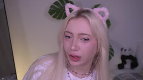 Yuki online show from 04.21.26