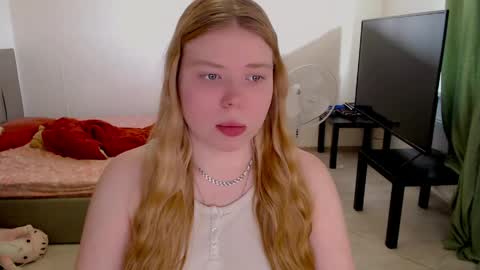 Snapshot of kitten_jenny01 chatting on 05.13.26 Jennyblonde and Emmabrunette online show from 05.13.26
