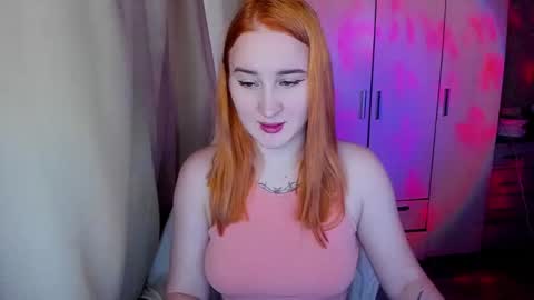 Snapshot of kitten_sun chatting on 05.01.26 kitten_sun online show from 05.01.26