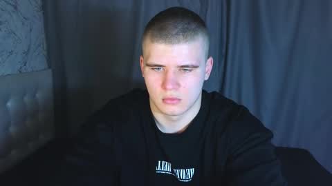 Snapshot of kittenmur chatting on 12.10.24 Vlad online show from 12.10.24