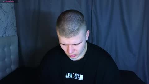 Snapshot of kittenmur chatting on 12.11.24 Vlad online show from 12.11.24