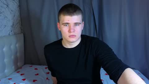 Snapshot of kittenmur chatting on 12.20.24 Vlad online show from 12.20.24