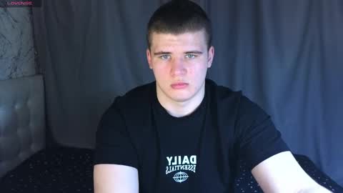 Snapshot of kittenmur chatting on 12.29.24 Vlad online show from 12.29.24