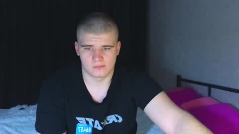 Snapshot of kittenmur chatting on 02.16.25 Vlad online show from 02.16.25