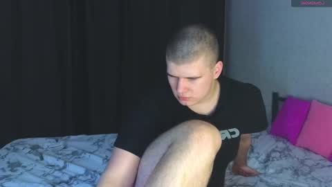 Snapshot of kittenmur chatting on 02.19.25 Vlad online show from 02.19.25