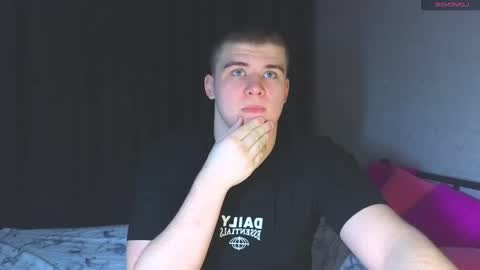 Snapshot of kittenmur chatting on 02.23.25 Vlad online show from 02.23.25