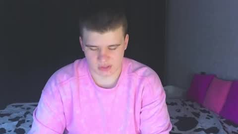 Snapshot of kittenmur chatting on 03.02.25 Vlad online show from 03.02.25