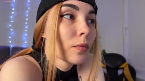 Veronica online show from 03.14.26