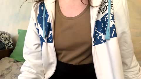 Snapshot of kittie_creme chatting on 05.30.26 Kittie Creme online show from 05.30.26