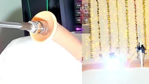 Kitty online show from 12.21.25