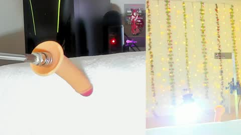 Kitty online show from 04.17.26