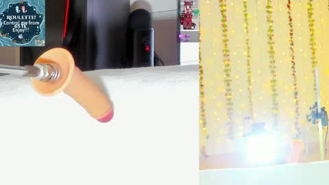 Snapshot of kitty__rosse__ chatting on 05.10.26 Kitty online show from 05.10.26