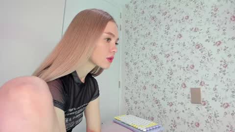 sophie online show from 01.12.26