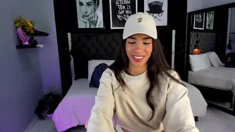 Kitty online show from 09.24.25