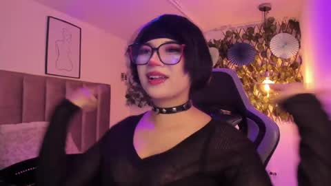 Camila online show from 04.18.26