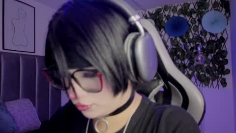 Snapshot of kitty_gang chatting on 04.30.26 Camila online show from 04.30.26
