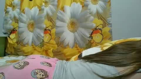 kitty_kate90 online show from 01.05.25