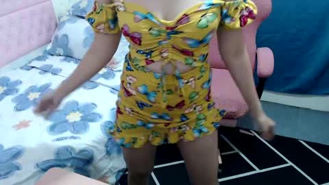 Snapshot of kitty_kity chatting on 04.08.26 Kate online show from 04.08.26