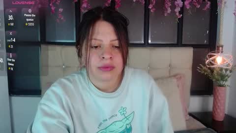 K I T T Y   online show from 11.17.25