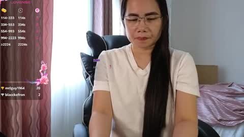 Snapshot of kittybabe0528 chatting on 04.19.26 kittybabe0528 online show from 04.19.26