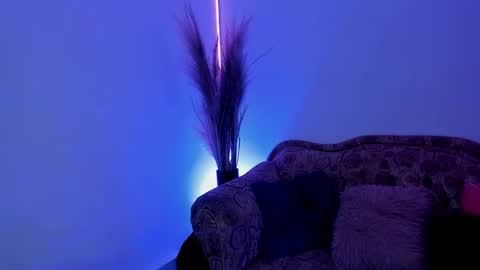 Jenn online show from 01.14.25