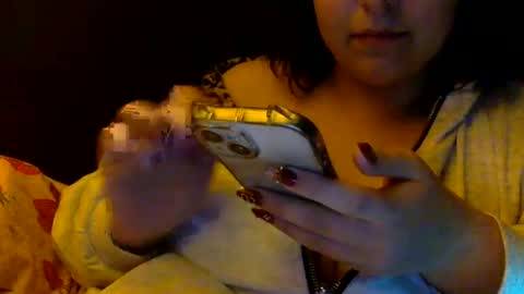 Snapshot of kittygirl__ chatting on 11.30.25 kitty online show from 11.30.25