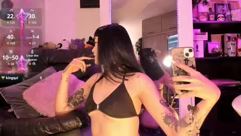 Kitty Goth  online show from 11.28.25